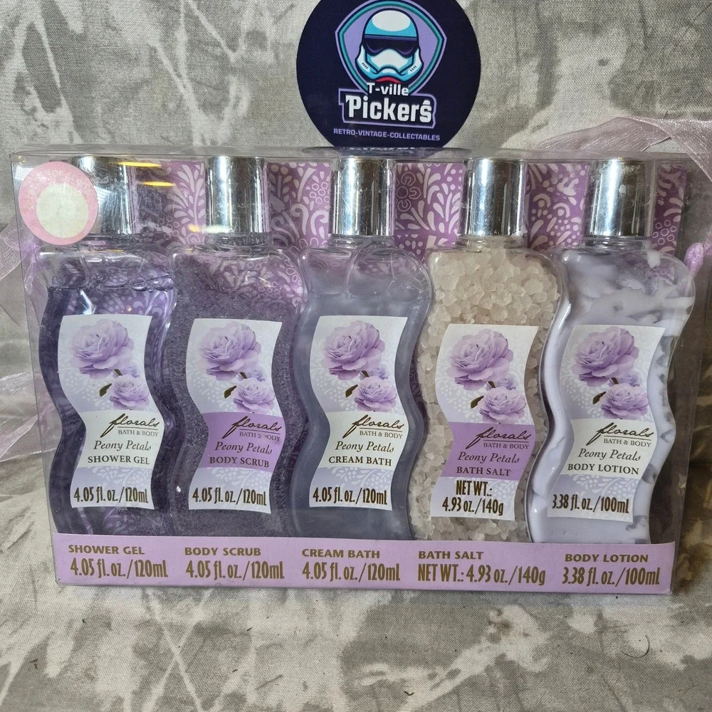 Florals Bath & Body Peony Petals 5pc Gift Set Shower Gel Lotion Scrub Salt NEW